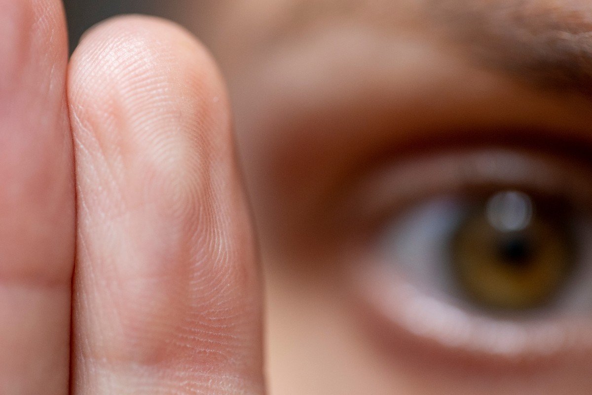 Zbliżenie na przeprowadzaną terapię EMDR - Terapia EMDR jak działa i kiedy warto ją rozważyć
